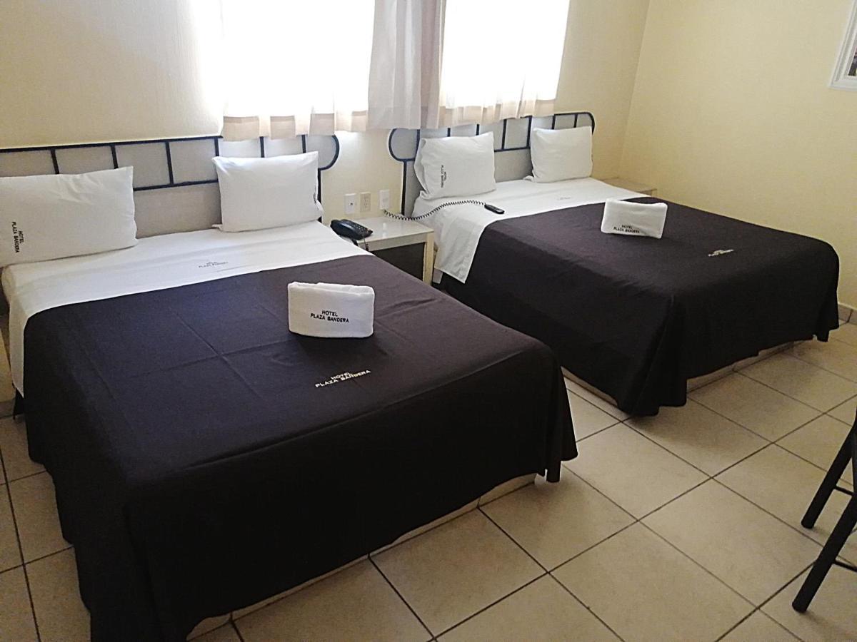 Hotel Plaza Bandera Revolucion Guadalajara Buitenkant foto